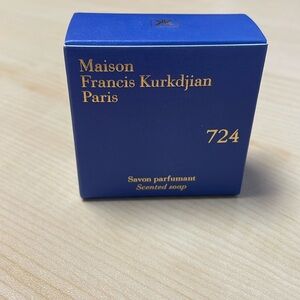 724 Scented soap 60 g. Maison Francis
new never sprayed
